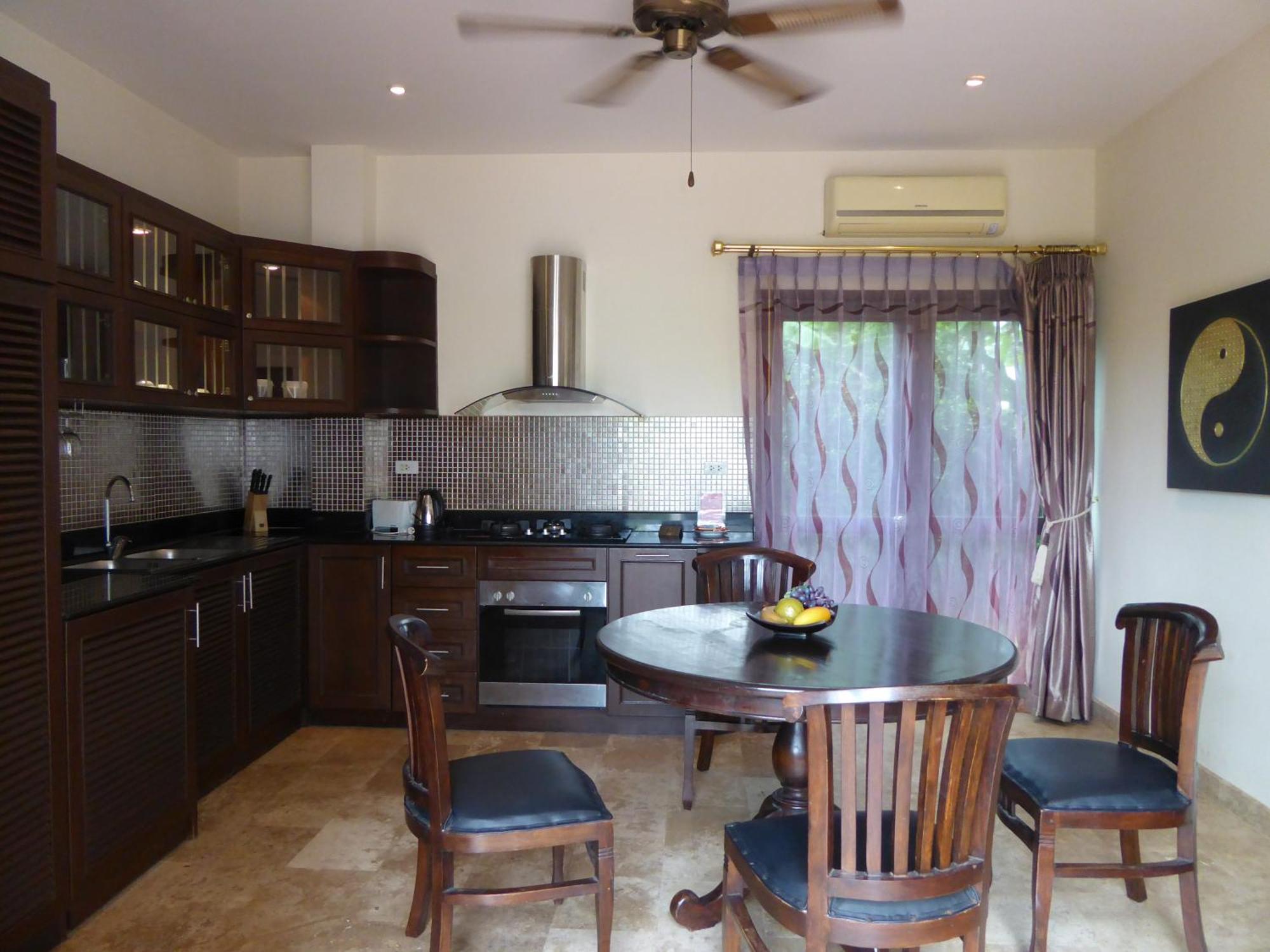 Tropicana Beach Villa At Vip Resort บ้านเพ ภายนอก รูปภาพ