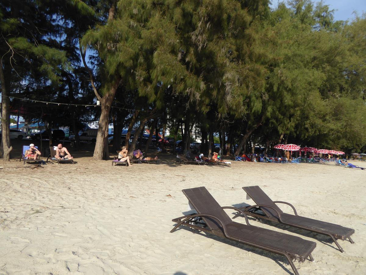 Tropicana Beach Villa At Vip Resort บ้านเพ ภายนอก รูปภาพ