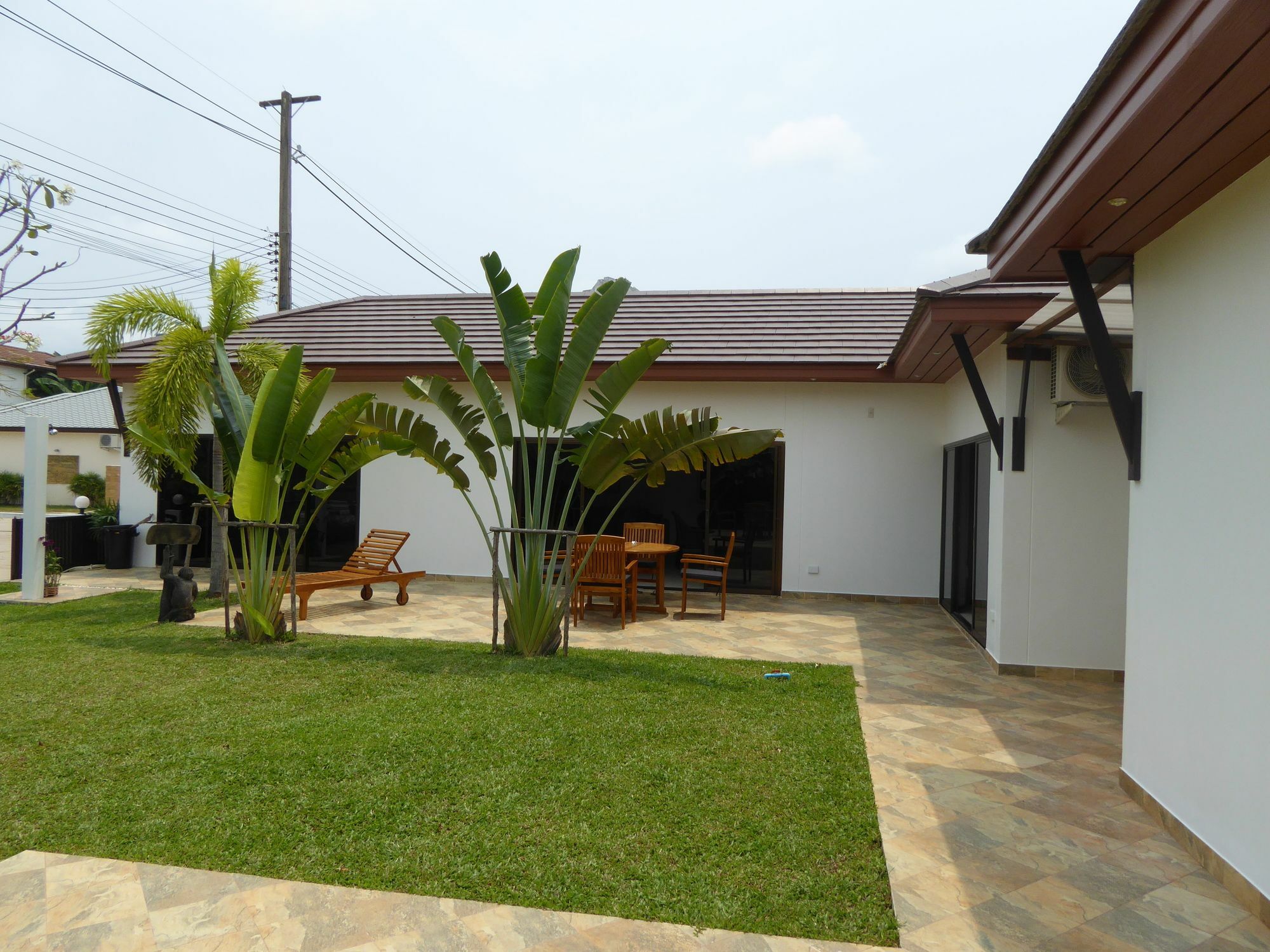 Tropicana Beach Villa At Vip Resort บ้านเพ ภายนอก รูปภาพ